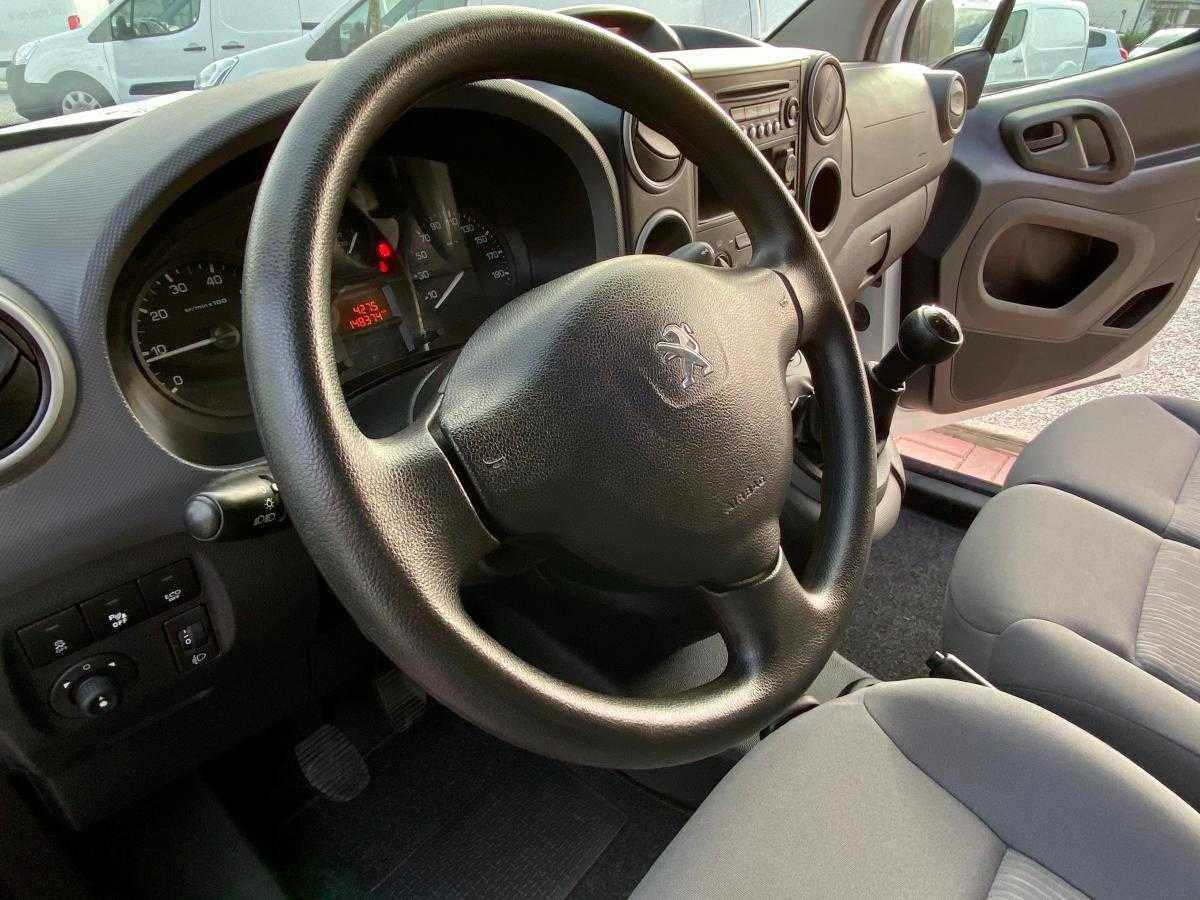 peugeot-partner-1-6-hdi-2016-diesel-1600cc