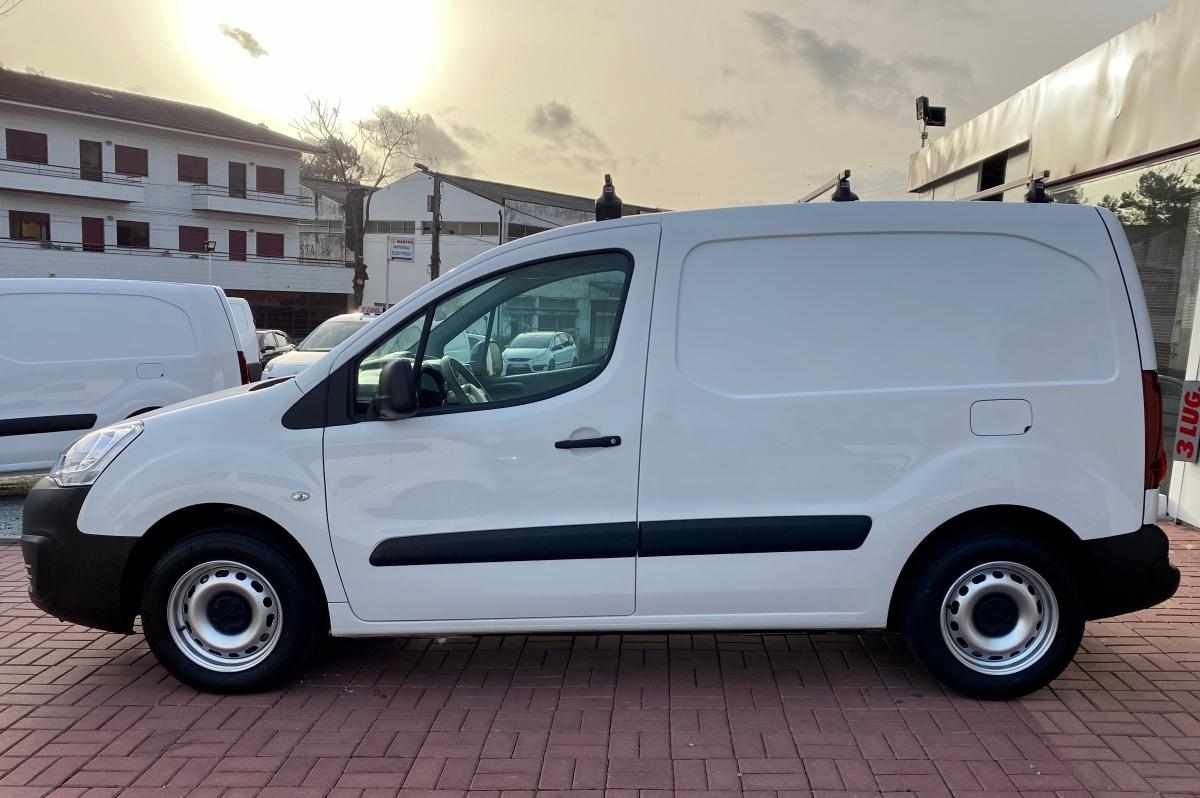 peugeot-partner-1-6-hdi-2016-diesel-1600cc