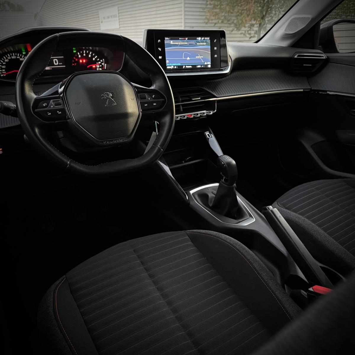 peugeot-208-1-2-puretech-2022-gasolina-1199cc