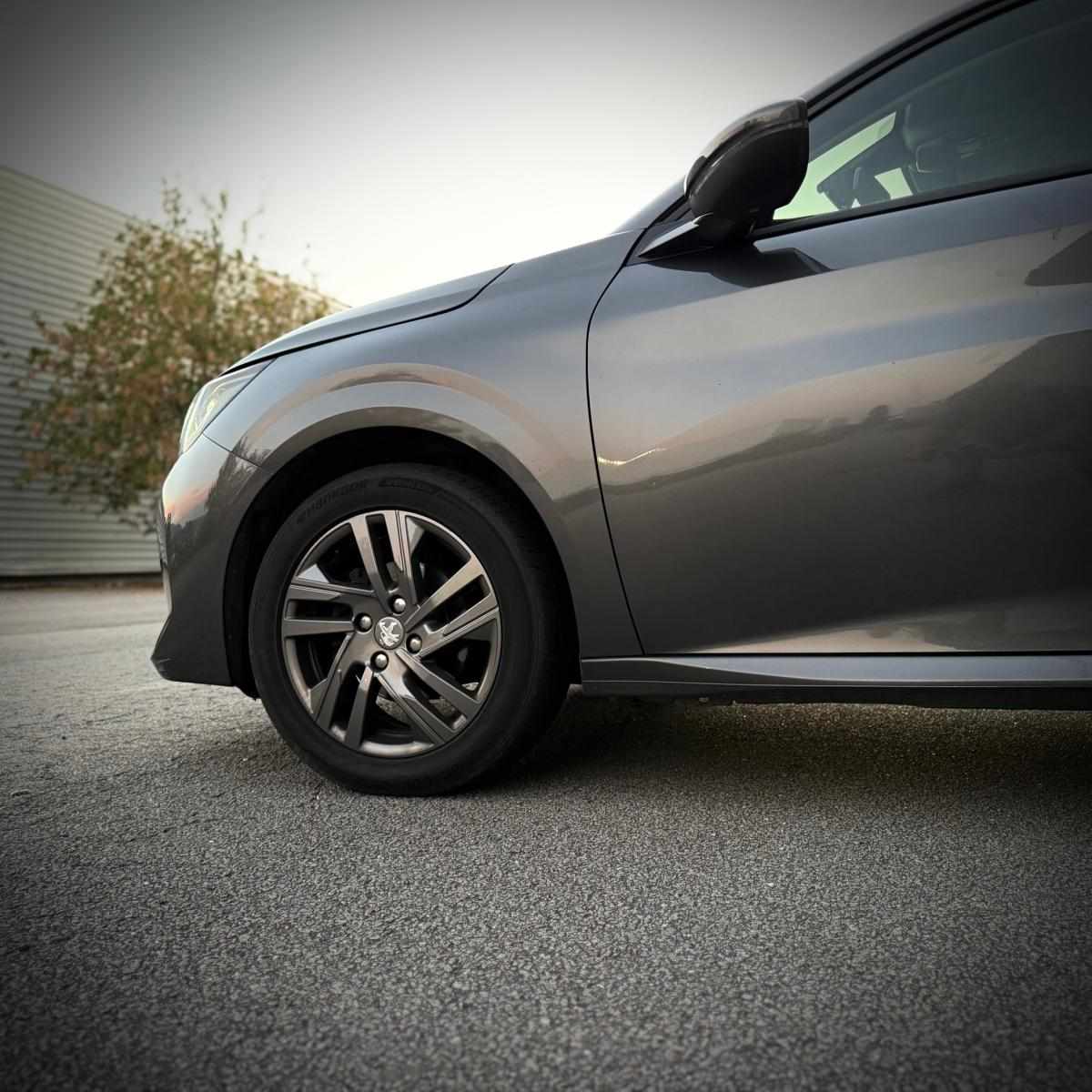 peugeot-208-1-2-puretech-2022-gasolina-1199cc