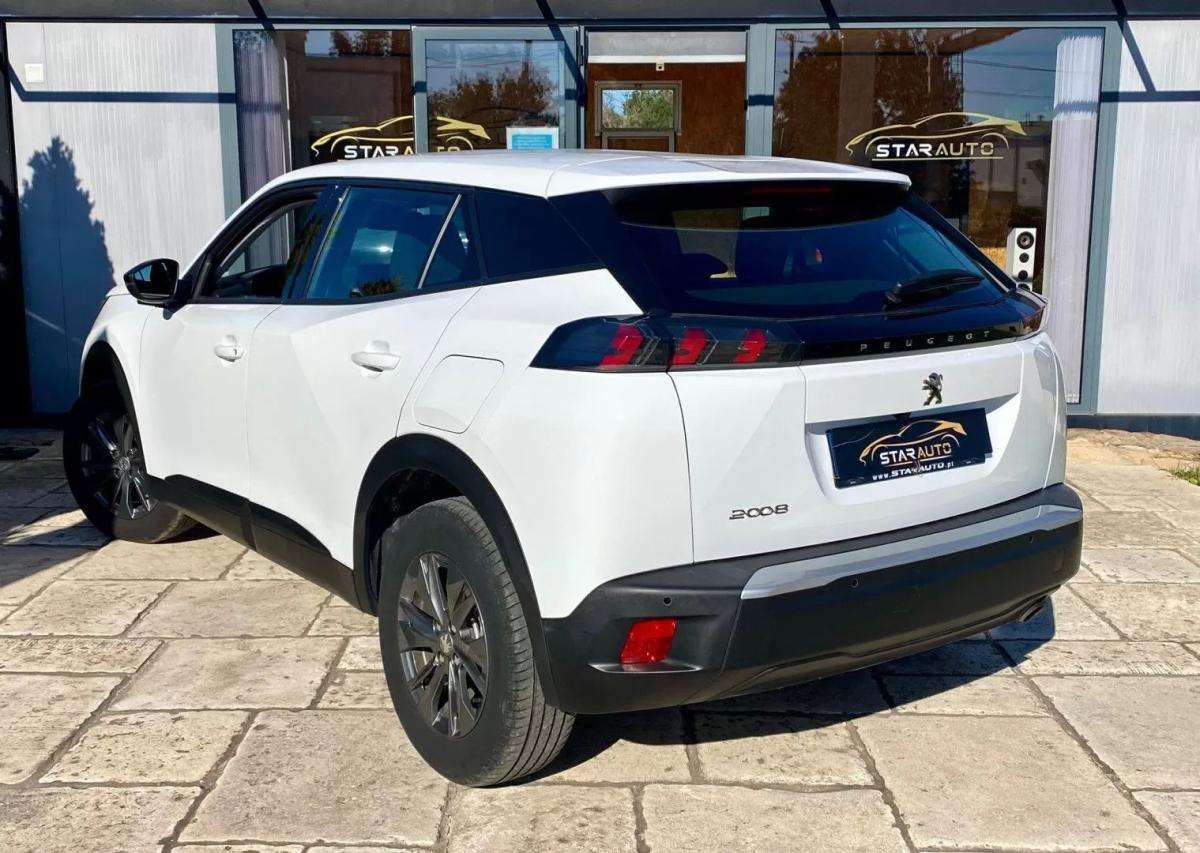 peugeot-2008-2022-gasolina-1199cc