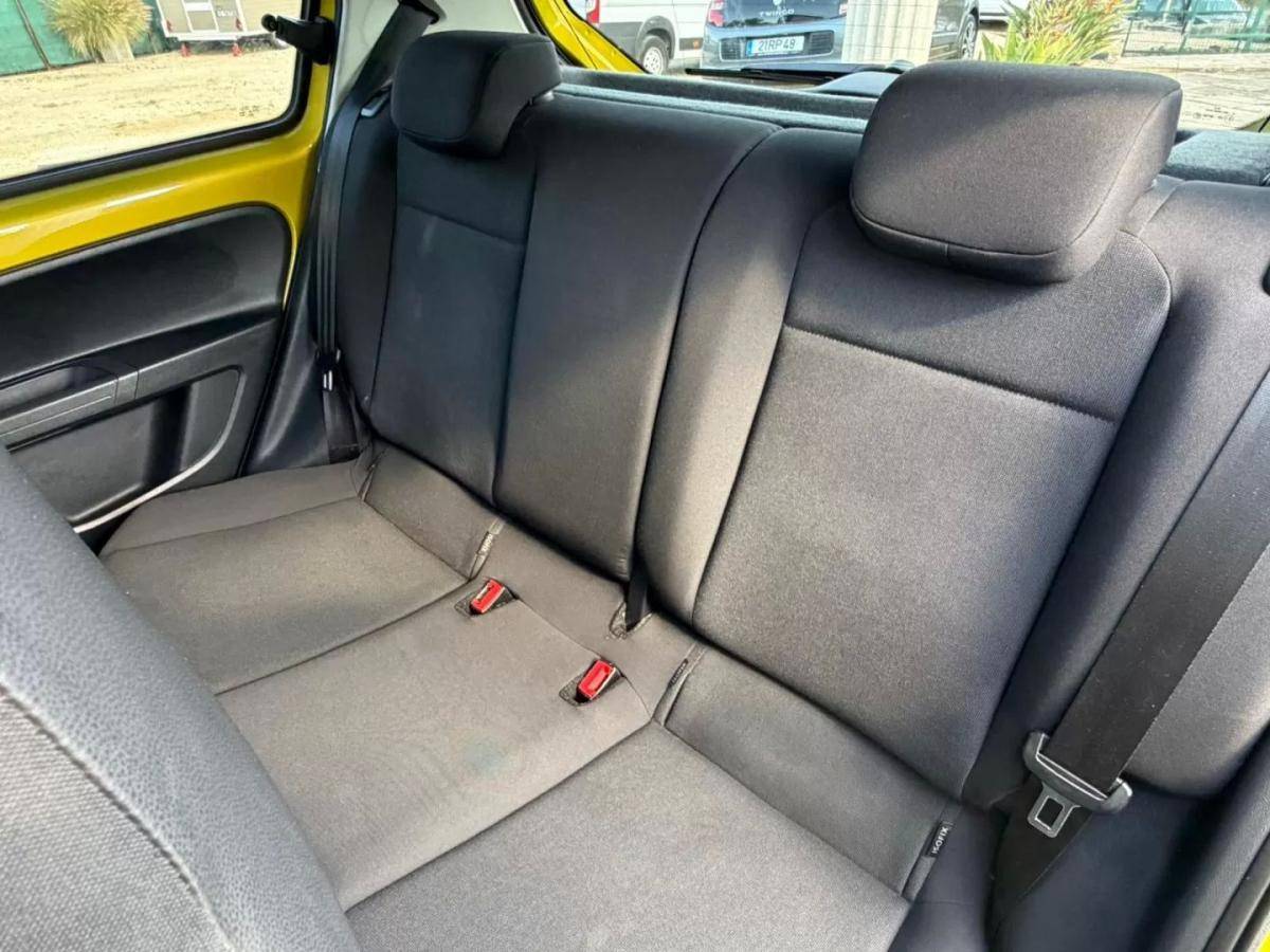 volkswagen-up-2018-gasolina-999cc