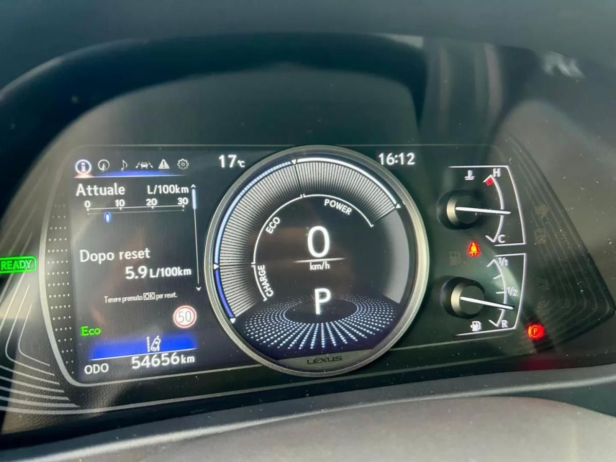 lexus-ux-2021-hibrido-a-gasolina-1998cc