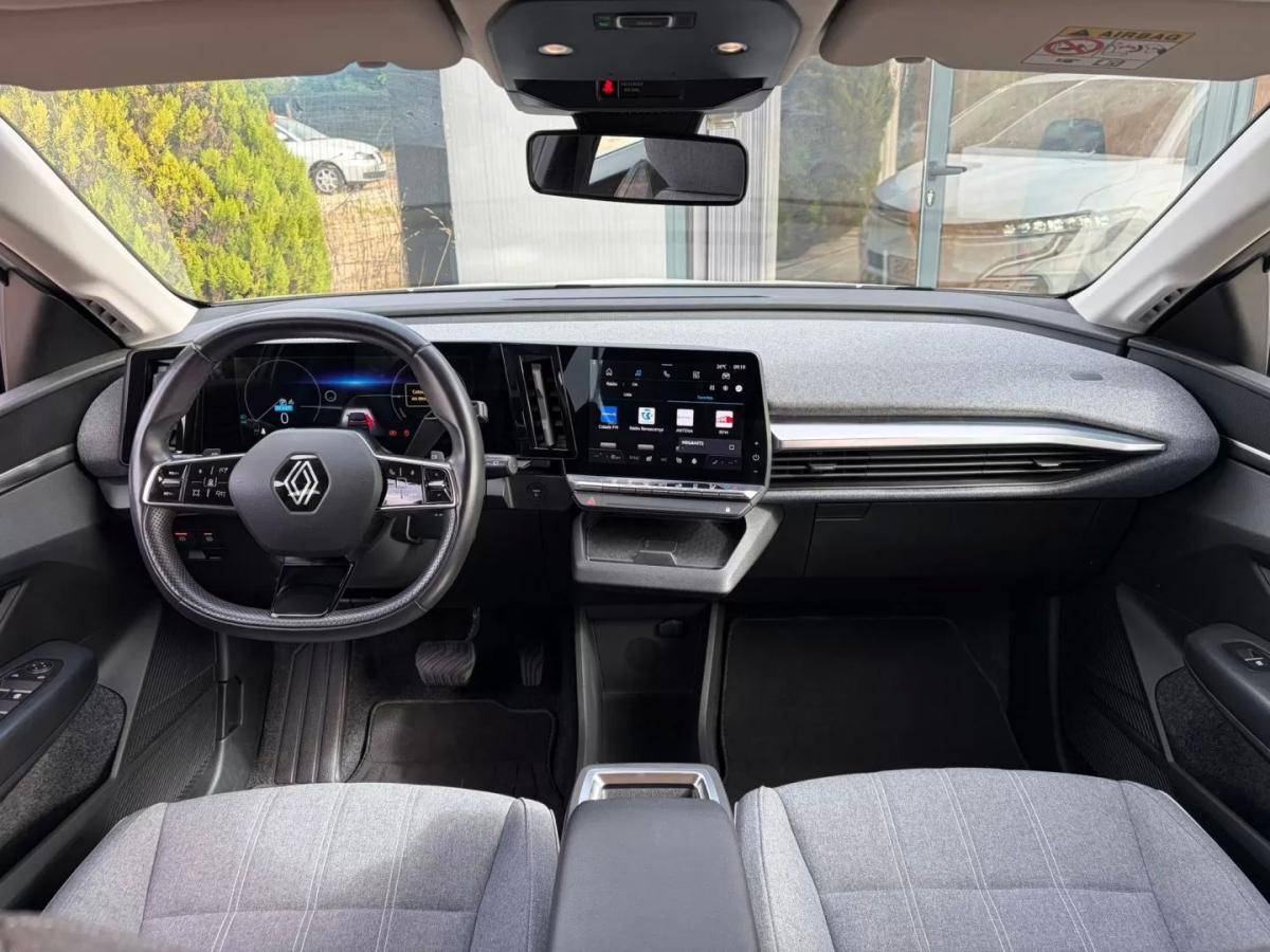 renault-megane-e-tech-2023-eletrico-0cc