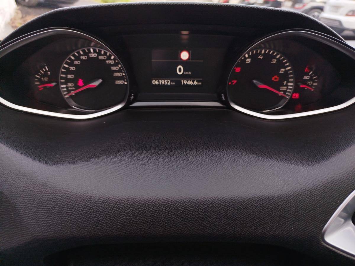 peugeot-308-2018-gasolina-1199cc