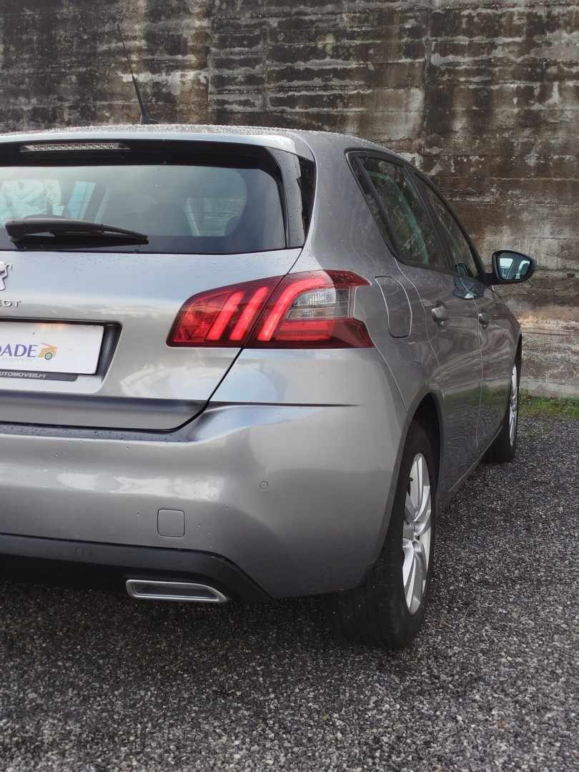 peugeot-308-2018-gasolina-1199cc