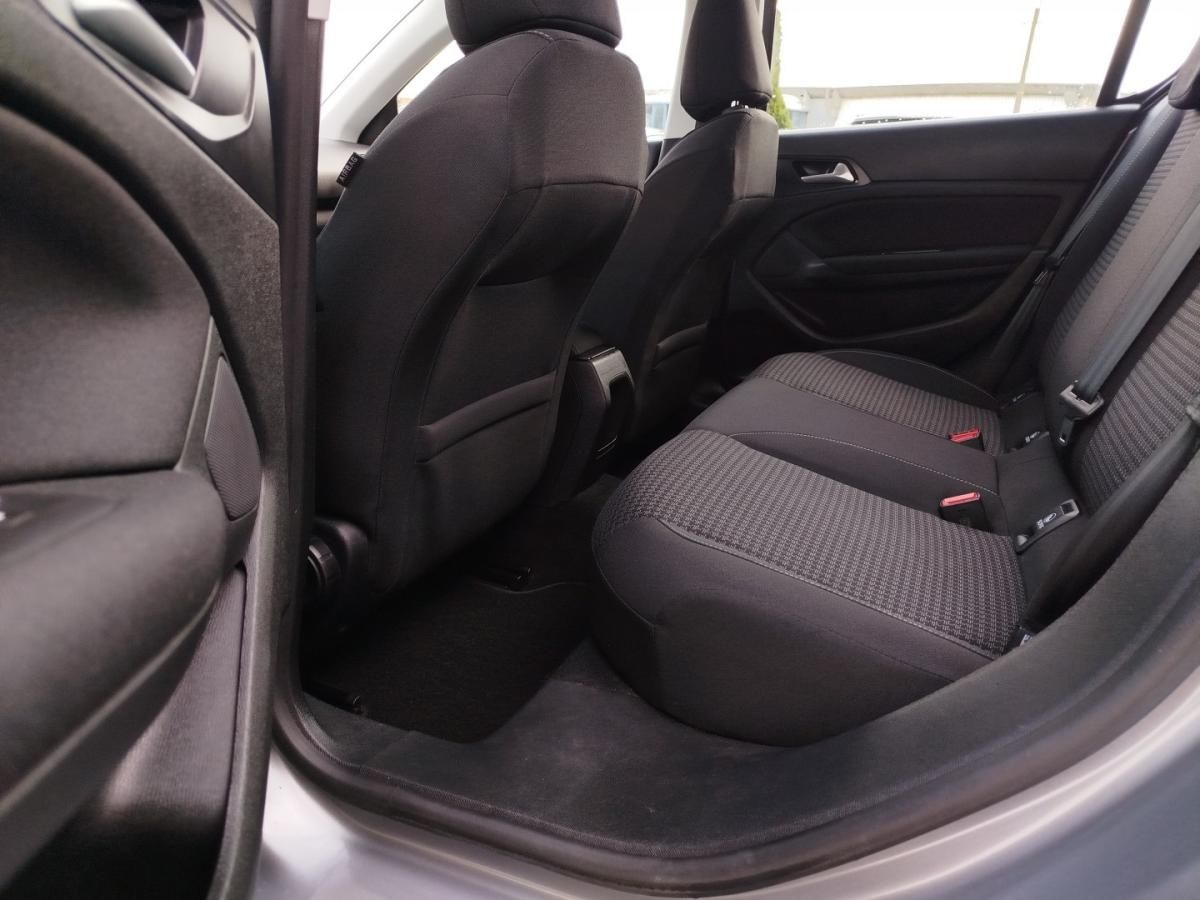 peugeot-308-2018-gasolina-1199cc