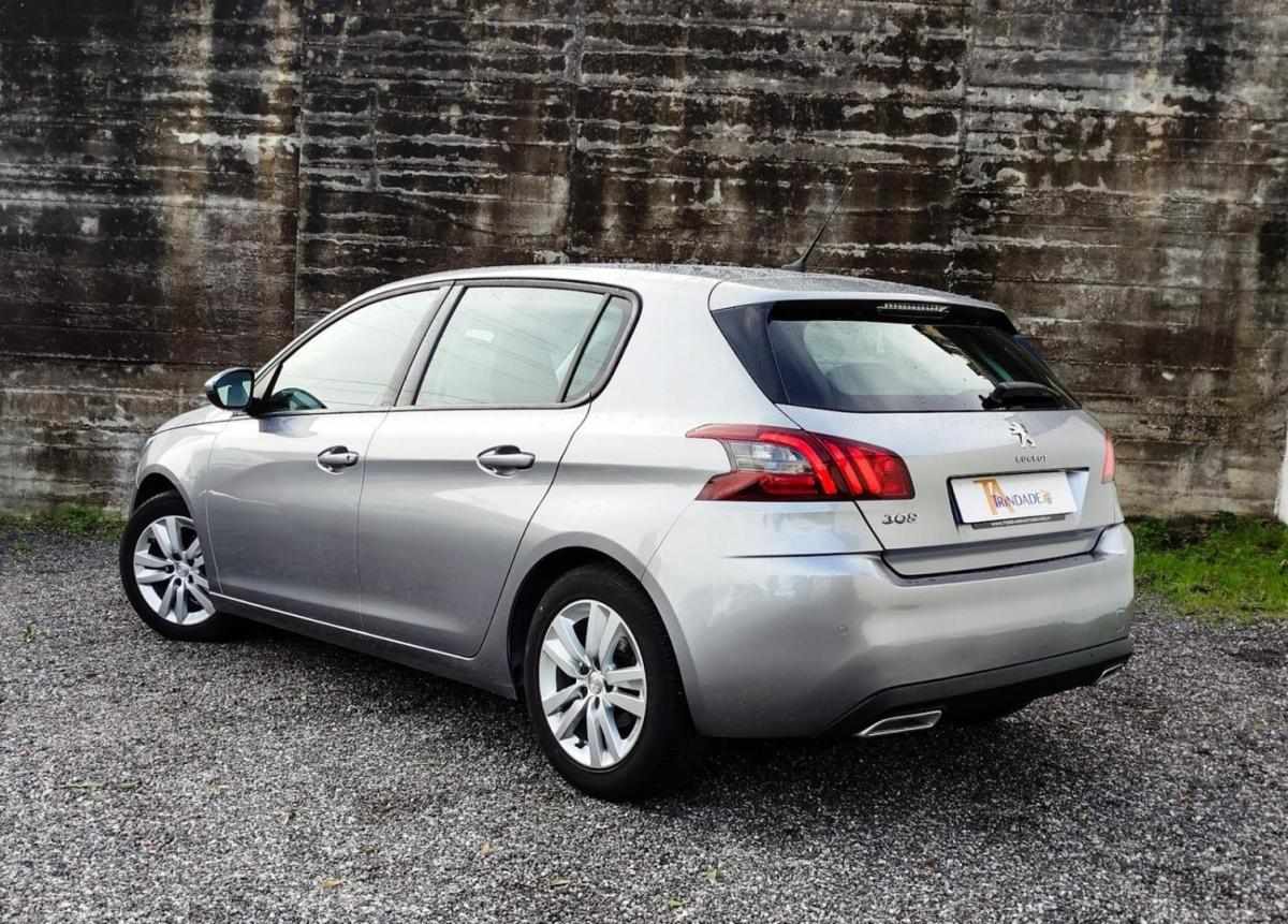 peugeot-308-2018-gasolina-1199cc