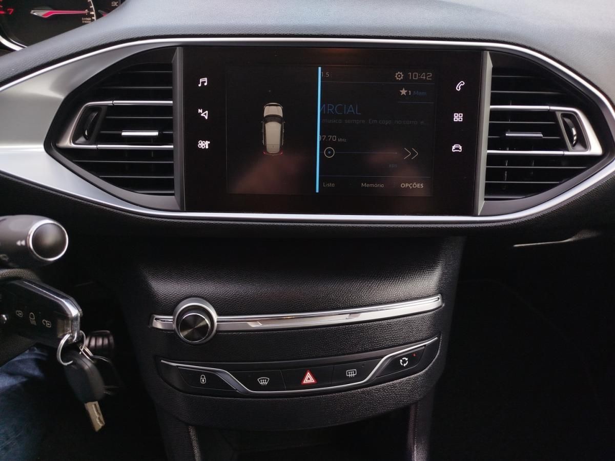 peugeot-308-2018-gasolina-1199cc
