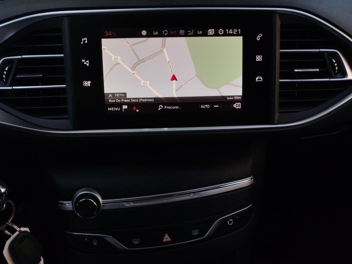 peugeot-308-sw-2018-gasolina-1199cc