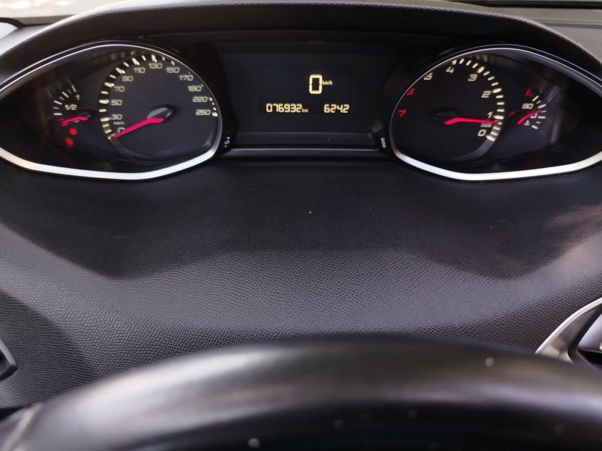 peugeot-308-sw-2018-gasolina-1199cc