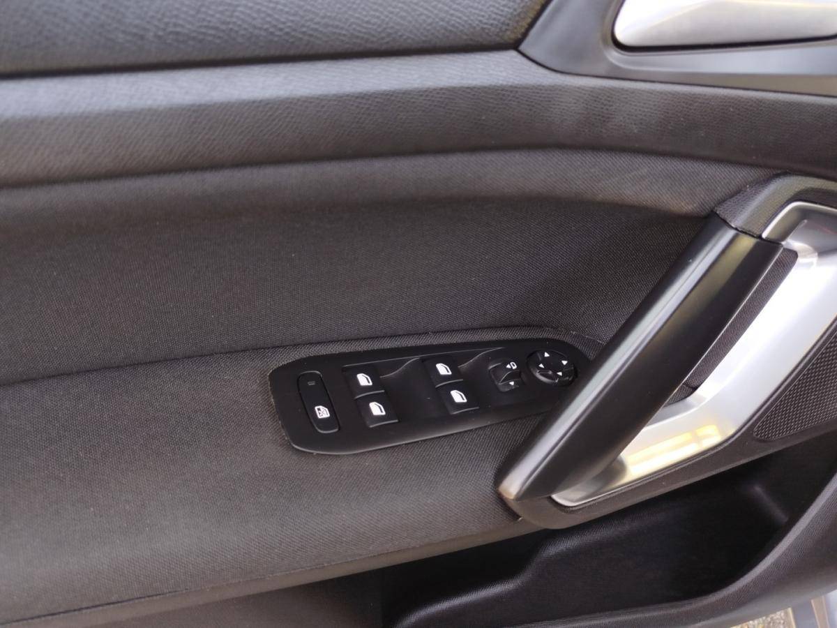peugeot-308-sw-2018-gasolina-1199cc