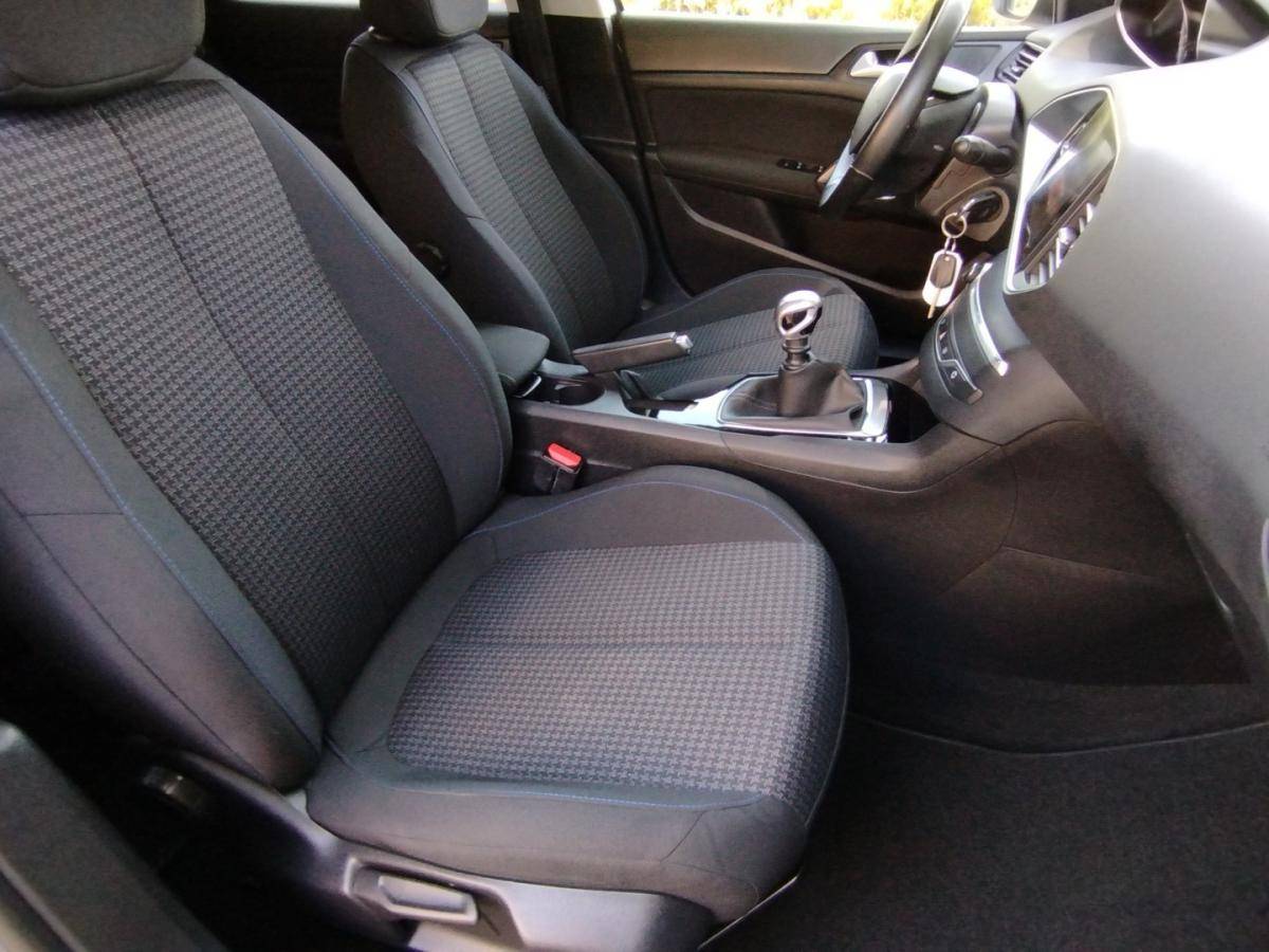 peugeot-308-sw-2018-gasolina-1199cc