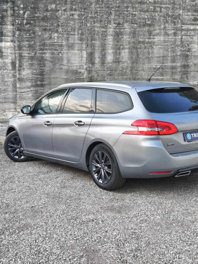 peugeot-308-sw-2018-gasolina-1199cc
