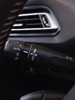 peugeot-308-sw-2018-gasolina-1199cc