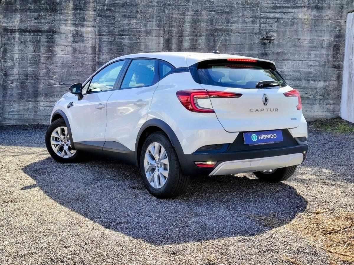 renault-captur-2022-hibrido-1598cc