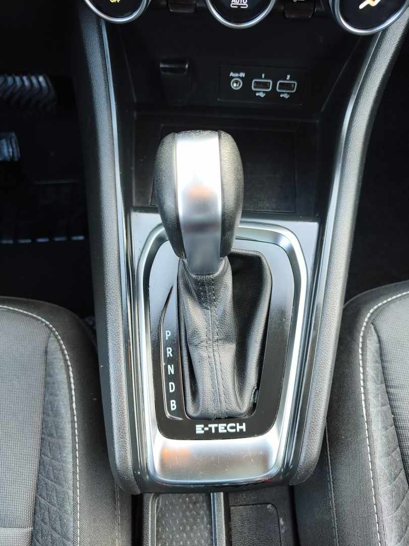renault-captur-2022-hibrido-1598cc