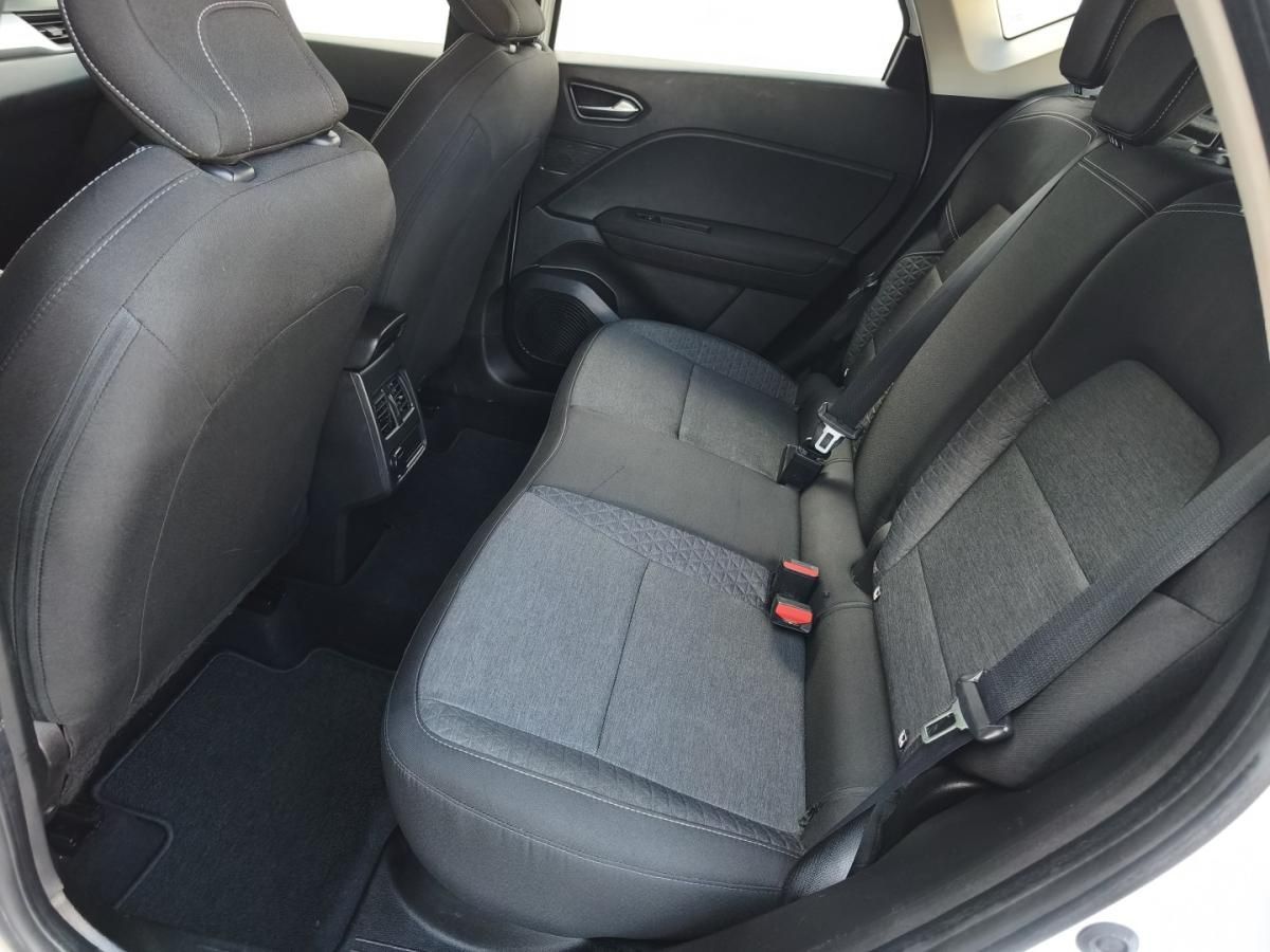 renault-captur-2022-hibrido-1598cc