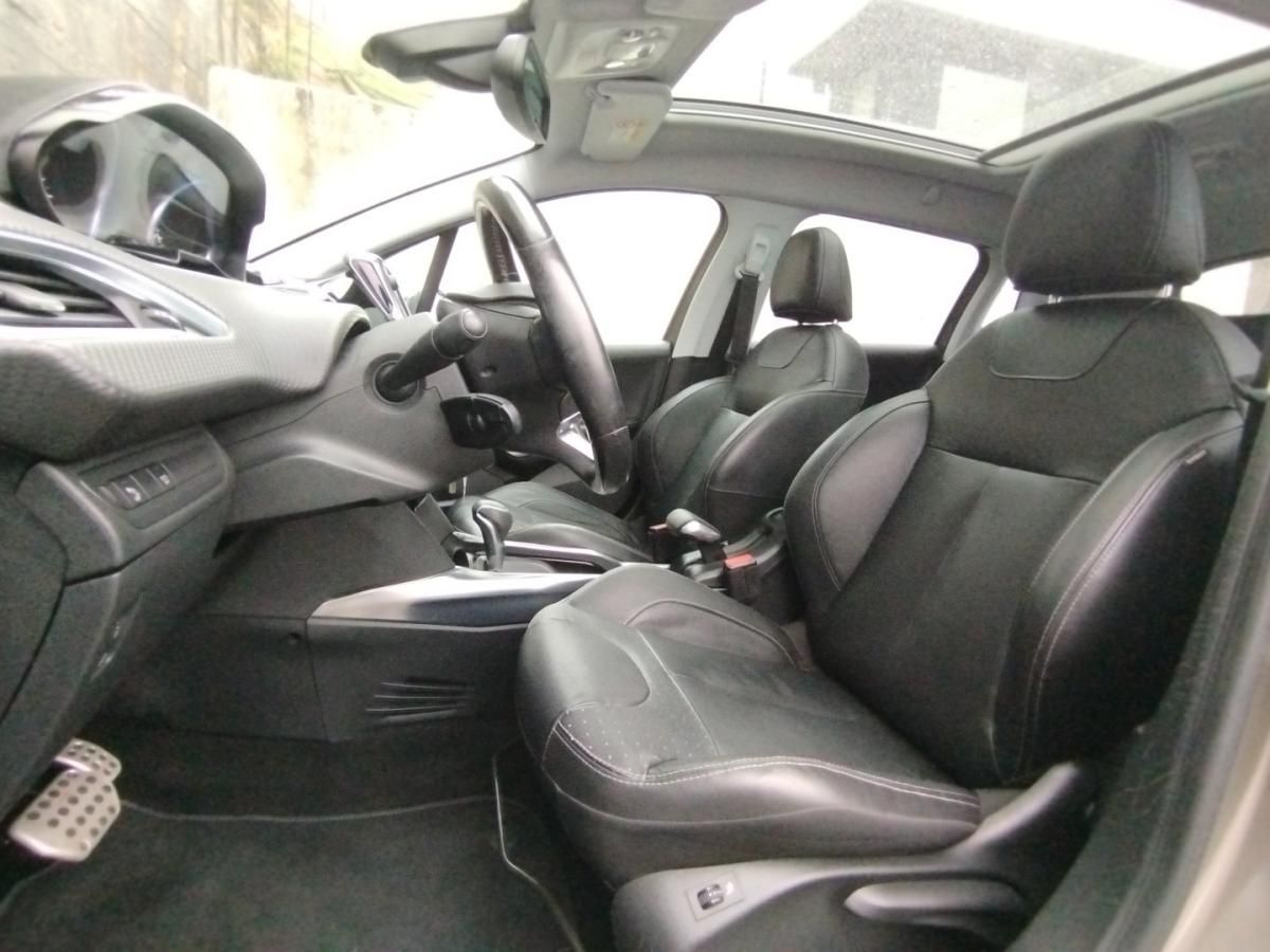 peugeot-2008-2015-gasolina-1199cc