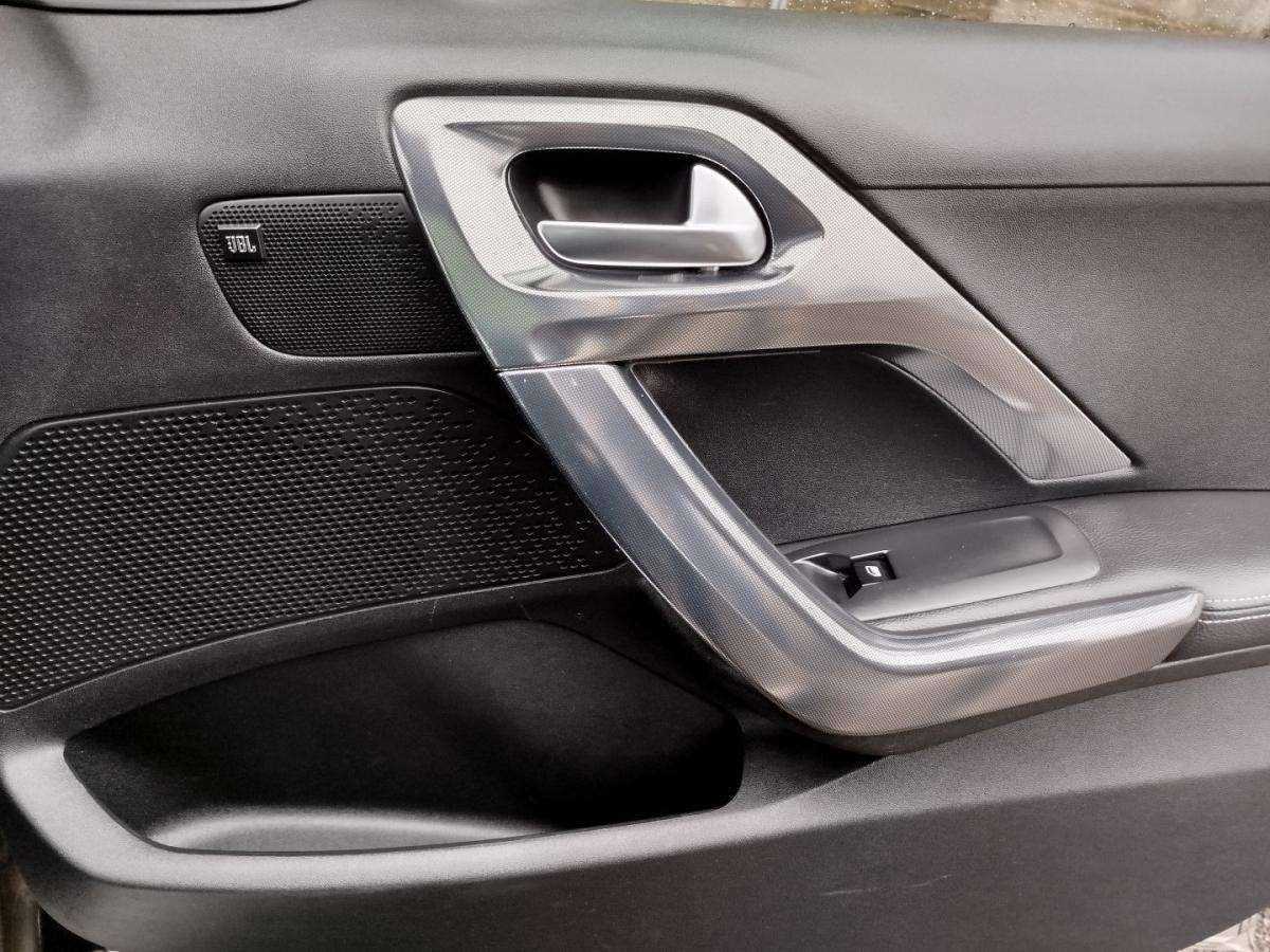 peugeot-2008-2015-gasolina-1199cc