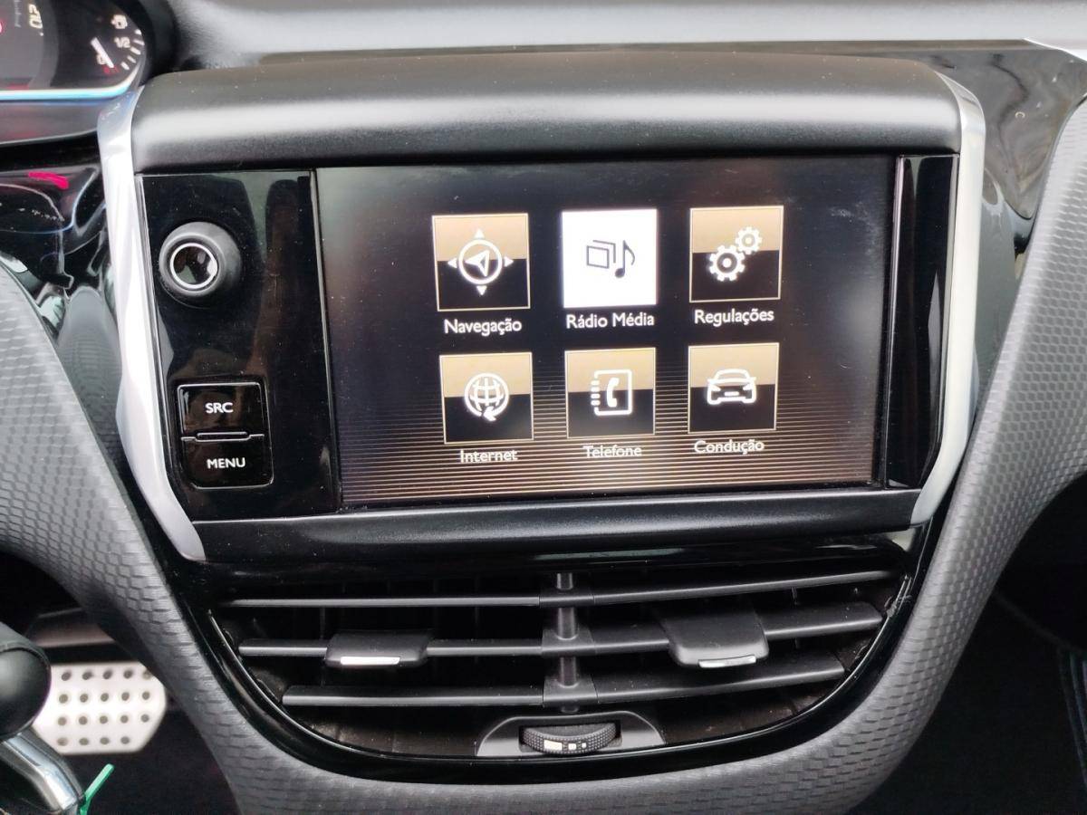 peugeot-2008-2015-gasolina-1199cc