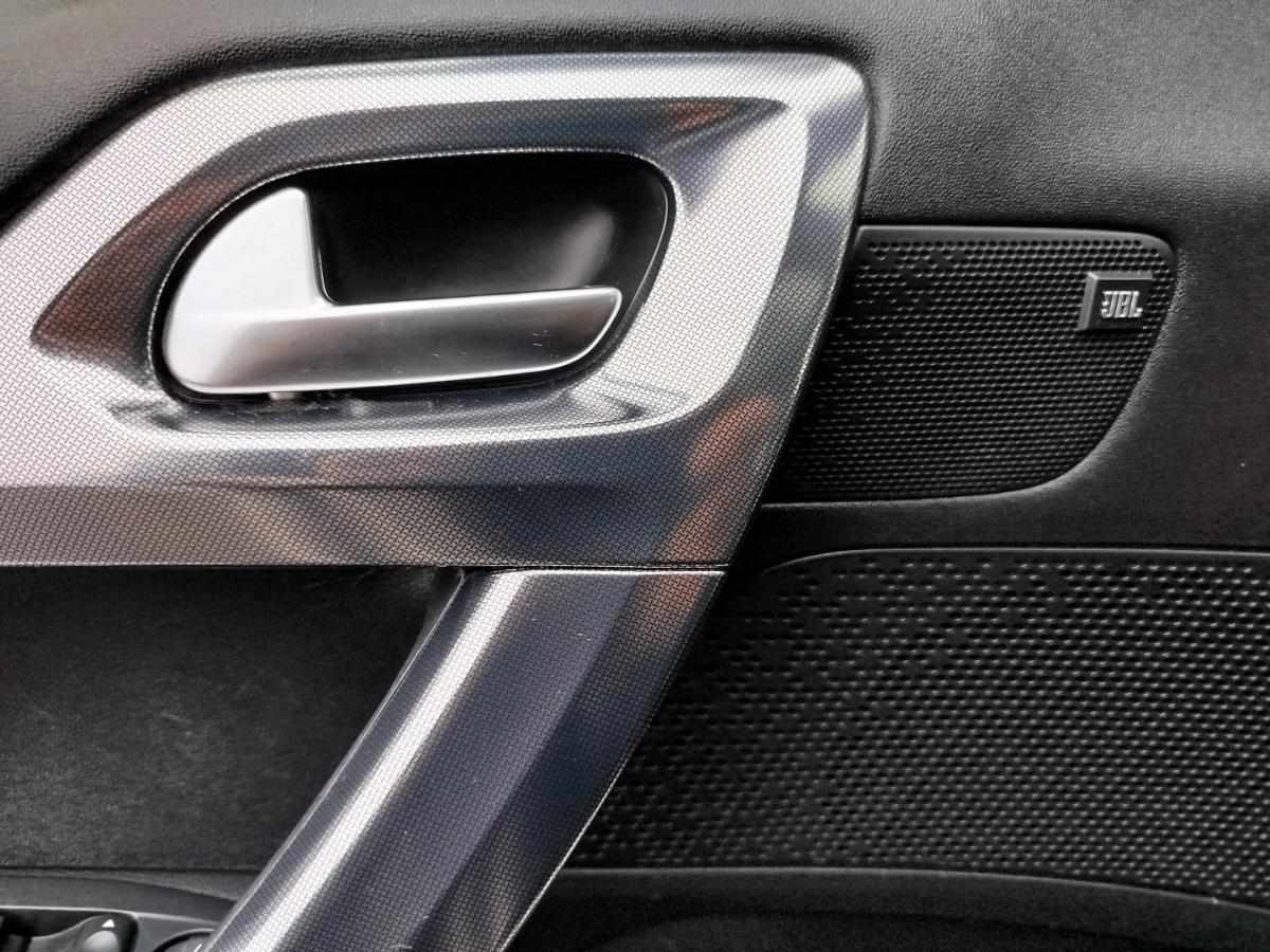 peugeot-2008-2015-gasolina-1199cc