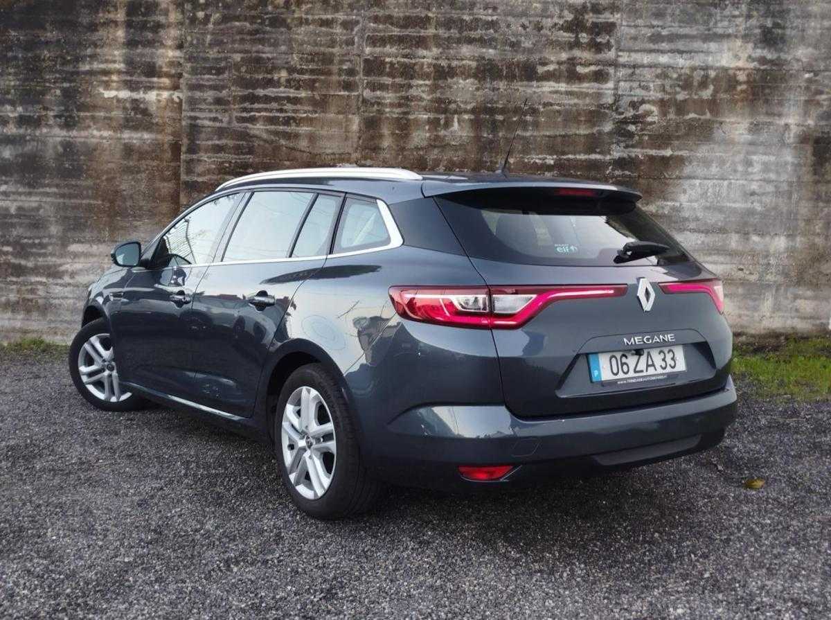 renault-megane-sport-tourer-2019-diesel-1461cc