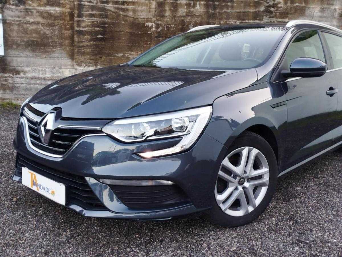 renault-megane-sport-tourer-2019-diesel-1461cc