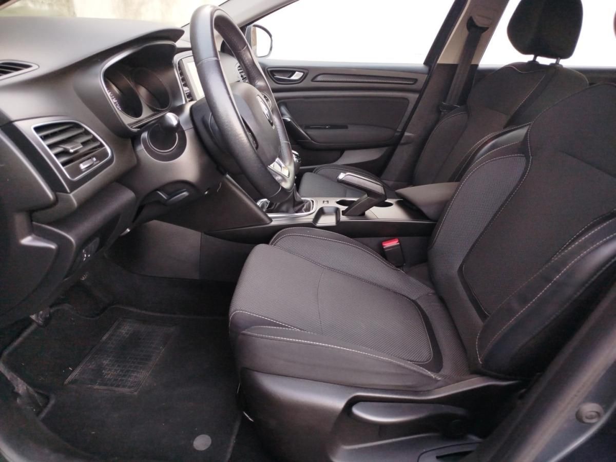 renault-megane-sport-tourer-2019-diesel-1461cc