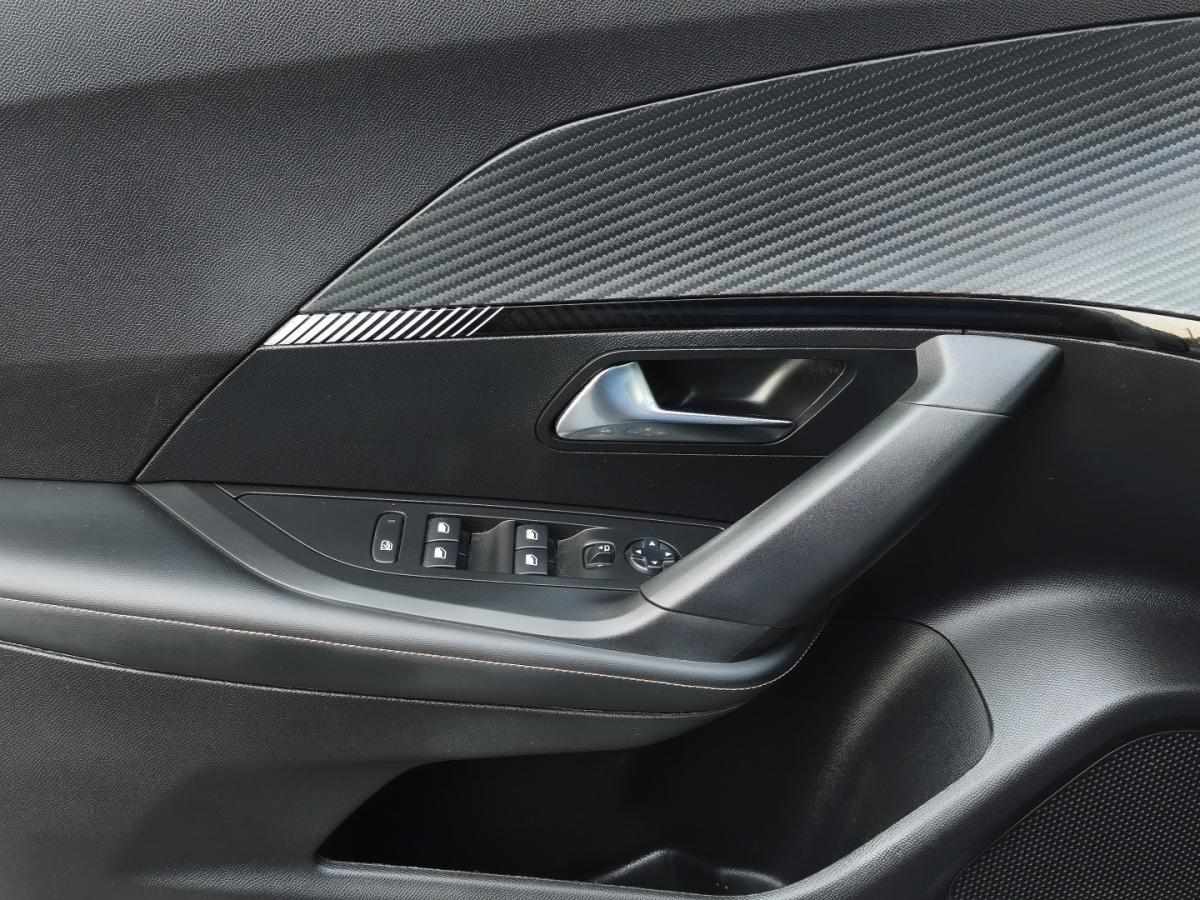 peugeot-2008-2024-gasolina-1199cc