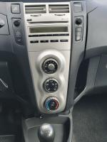 toyota-yaris-2006-gasolina-998cc