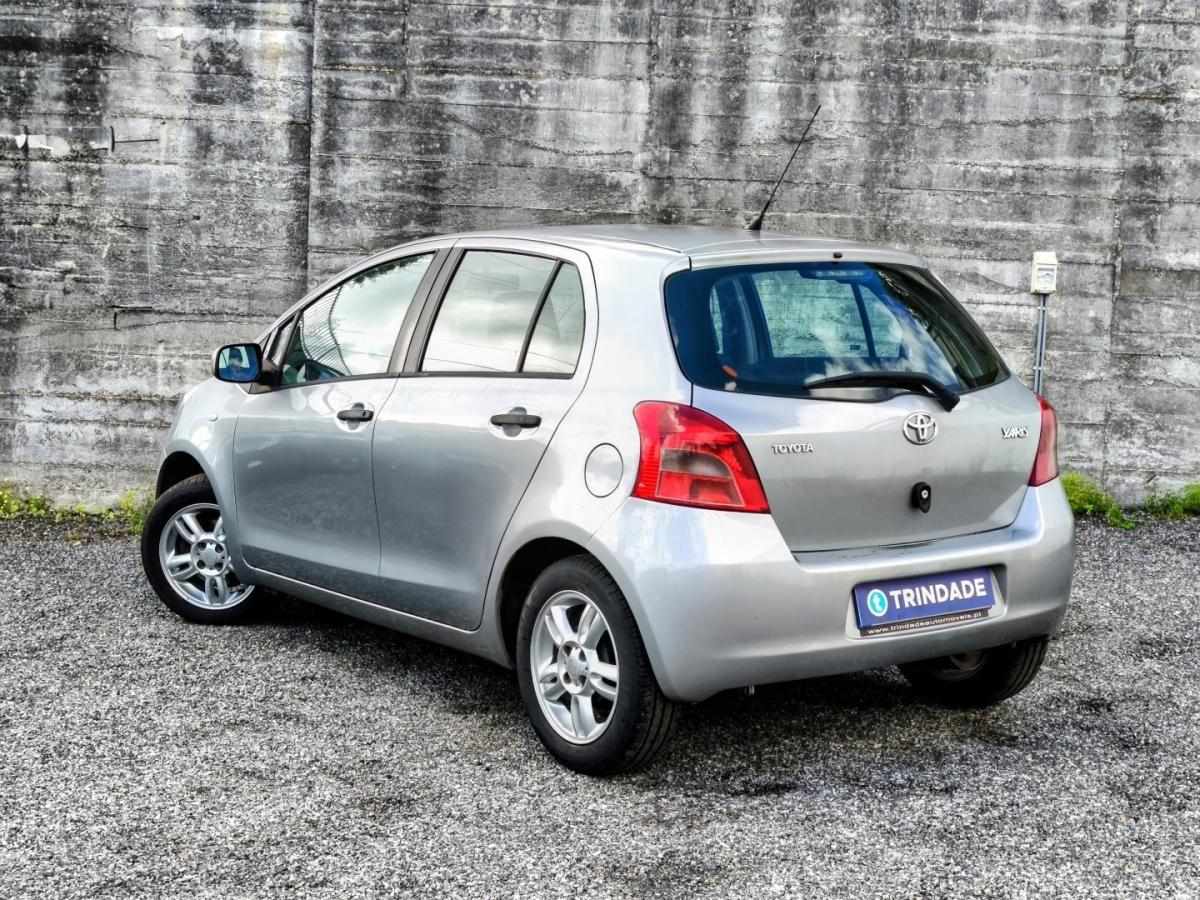 toyota-yaris-2006-gasolina-998cc