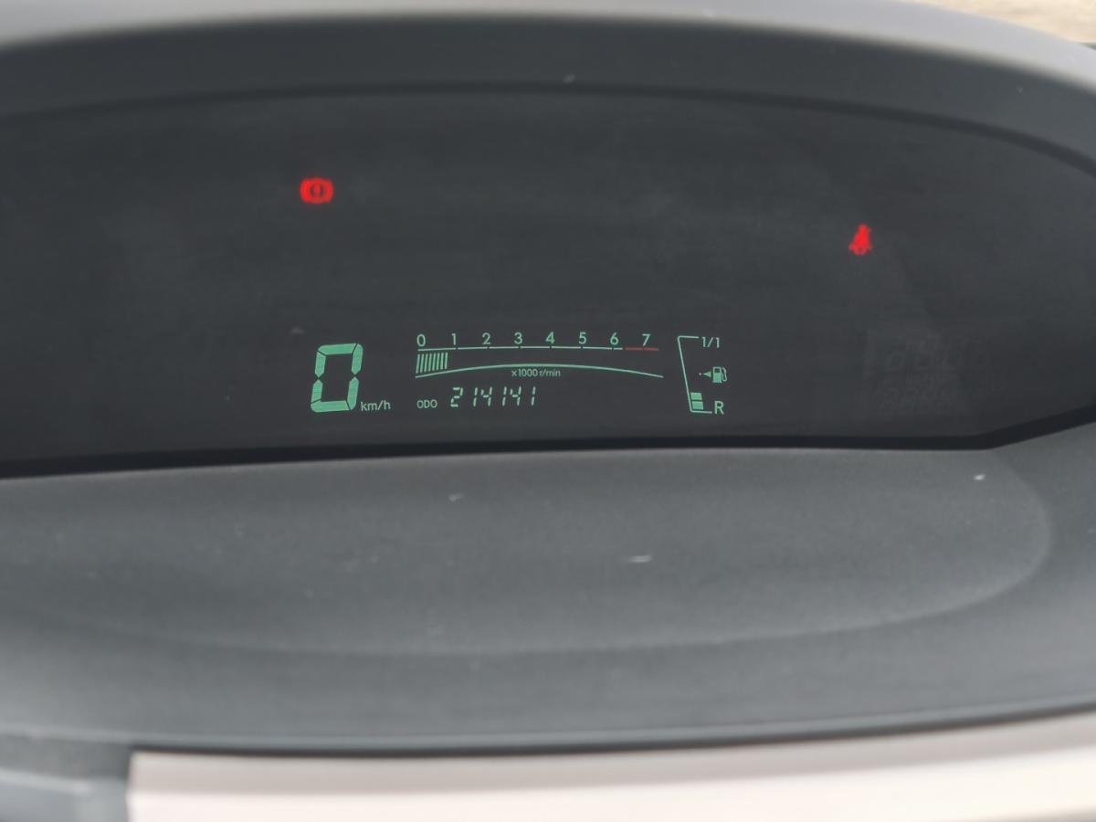 toyota-yaris-2006-gasolina-998cc