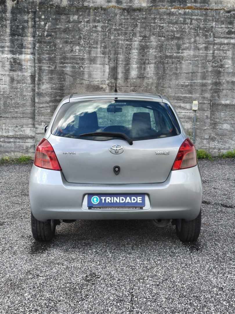 toyota-yaris-2006-gasolina-998cc