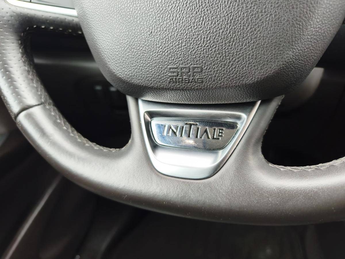 renault-espace-2015-diesel-1598cc