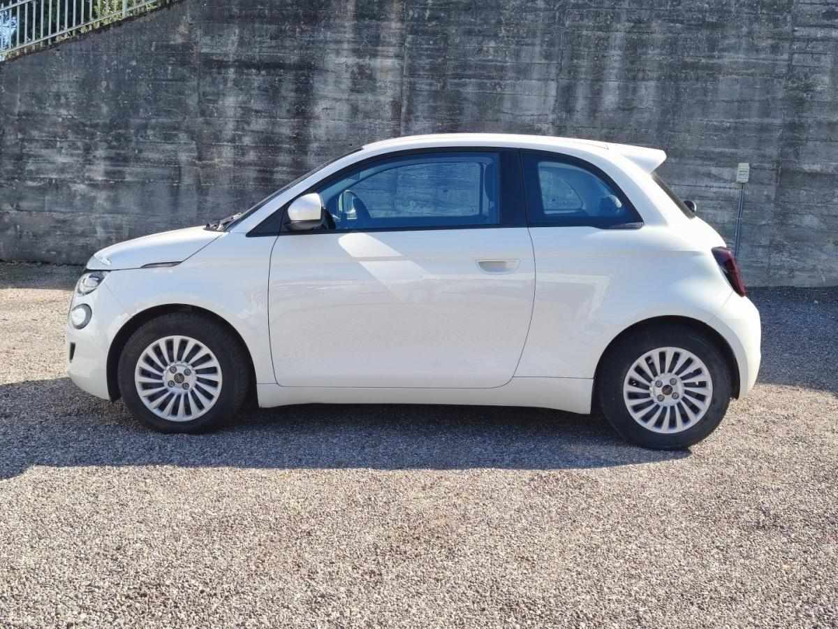 fiat-500e-2022-eletrico-0cc