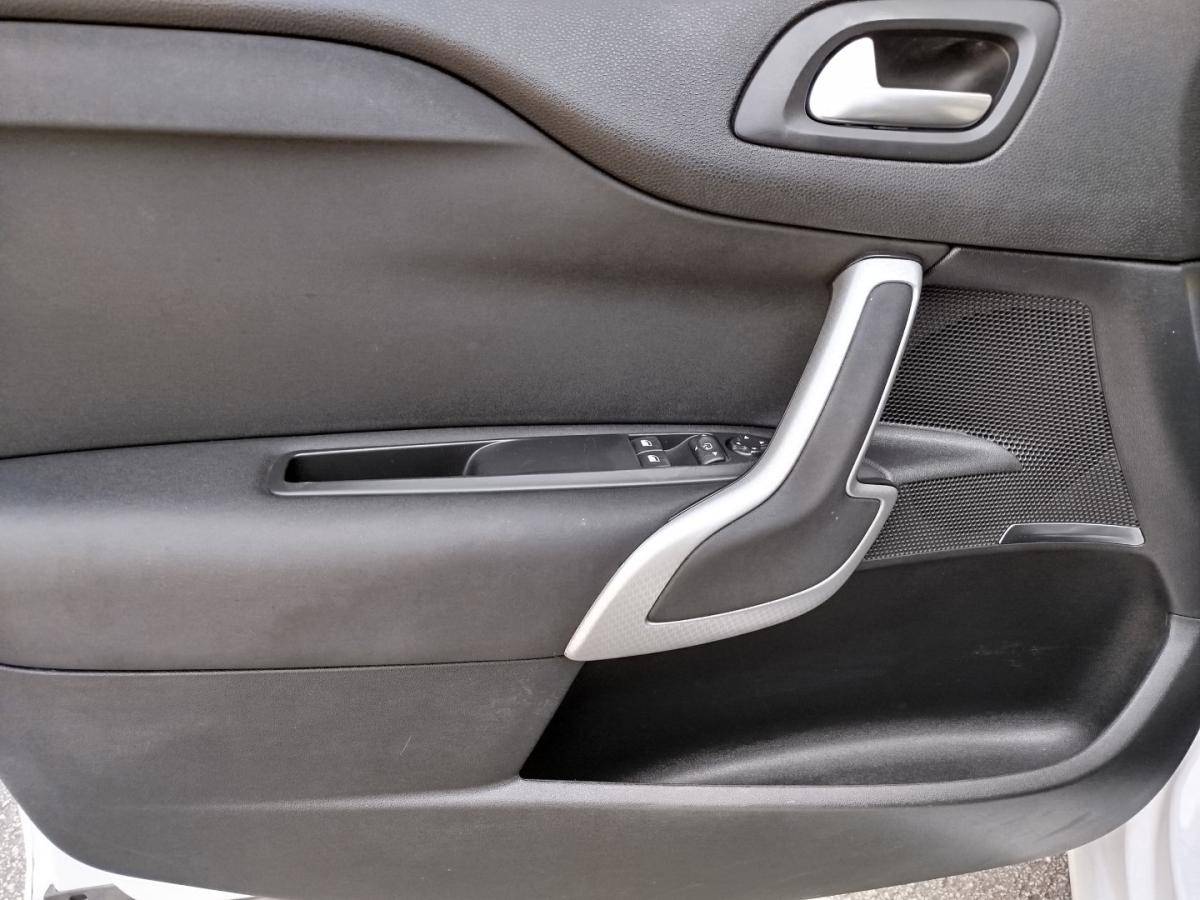 citroen-ds4-2015-gasolina-1199cc