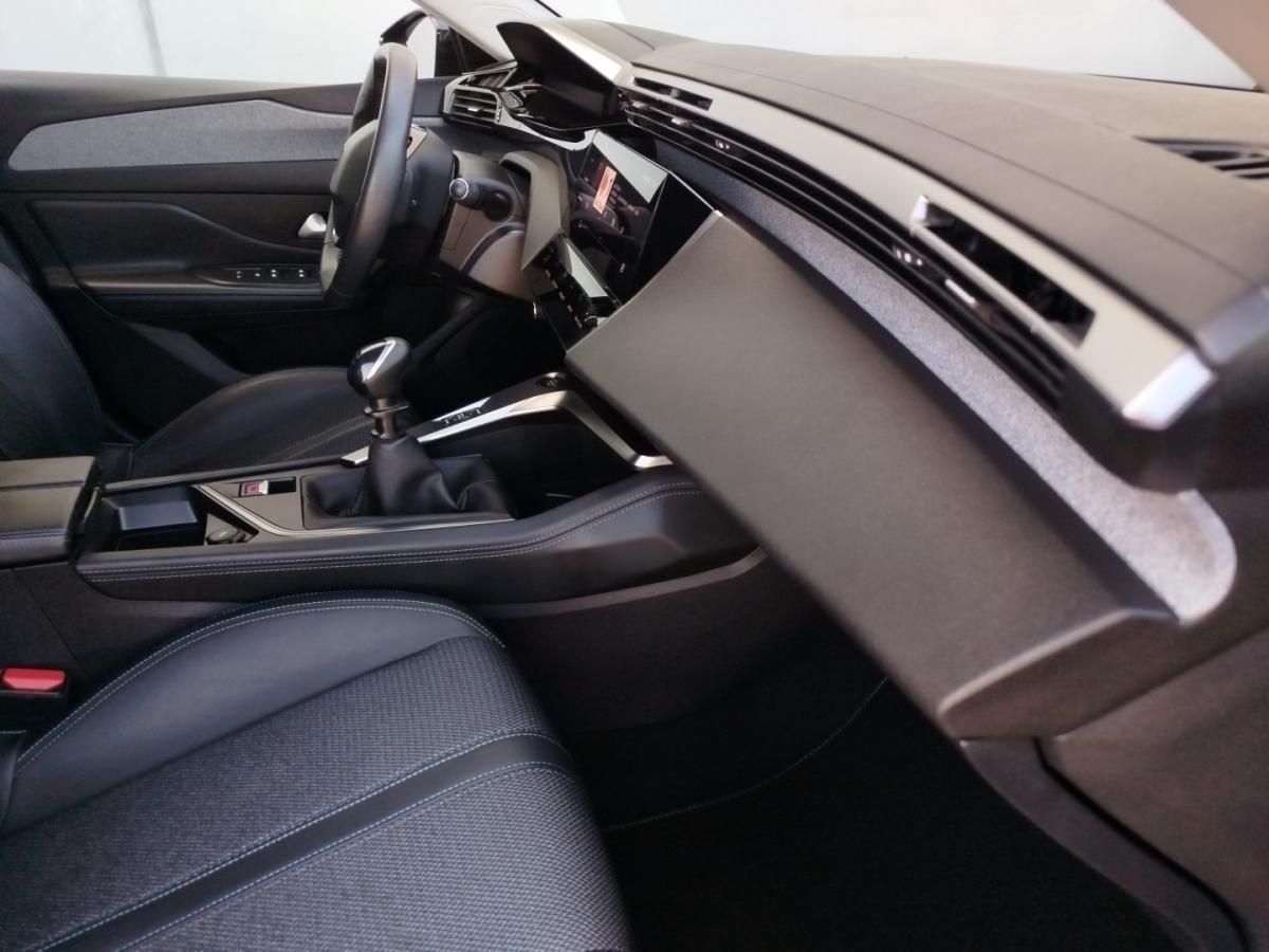 peugeot-308-sw-2022-gasolina-1199cc