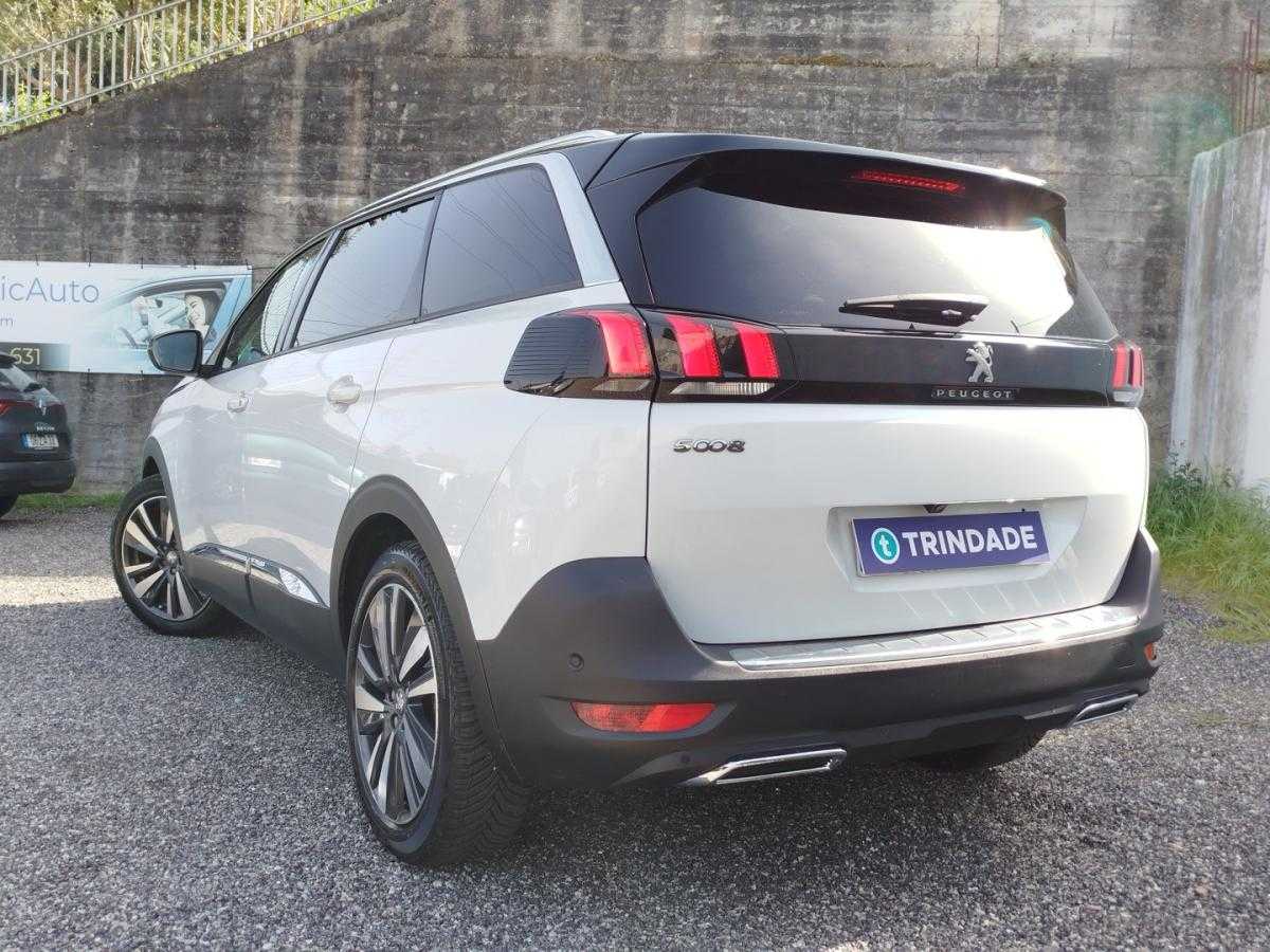 peugeot-5008-2017-gasolina-1199cc