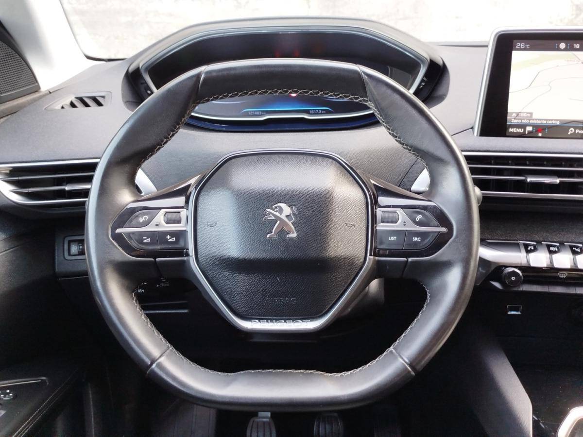 peugeot-5008-2017-gasolina-1199cc