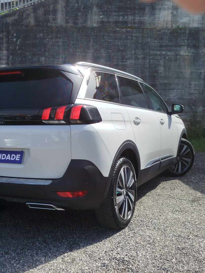 peugeot-5008-2017-gasolina-1199cc