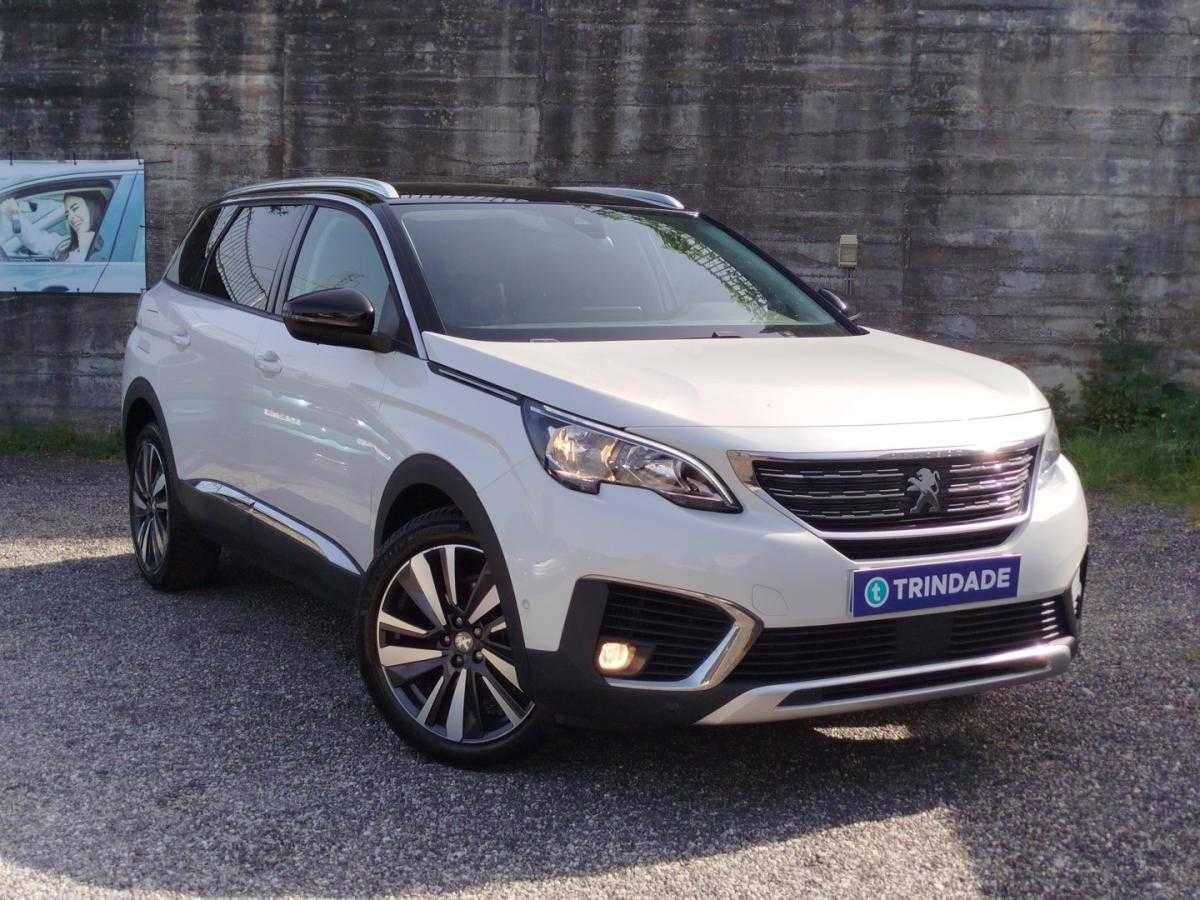peugeot-5008-2017-gasolina-1199cc