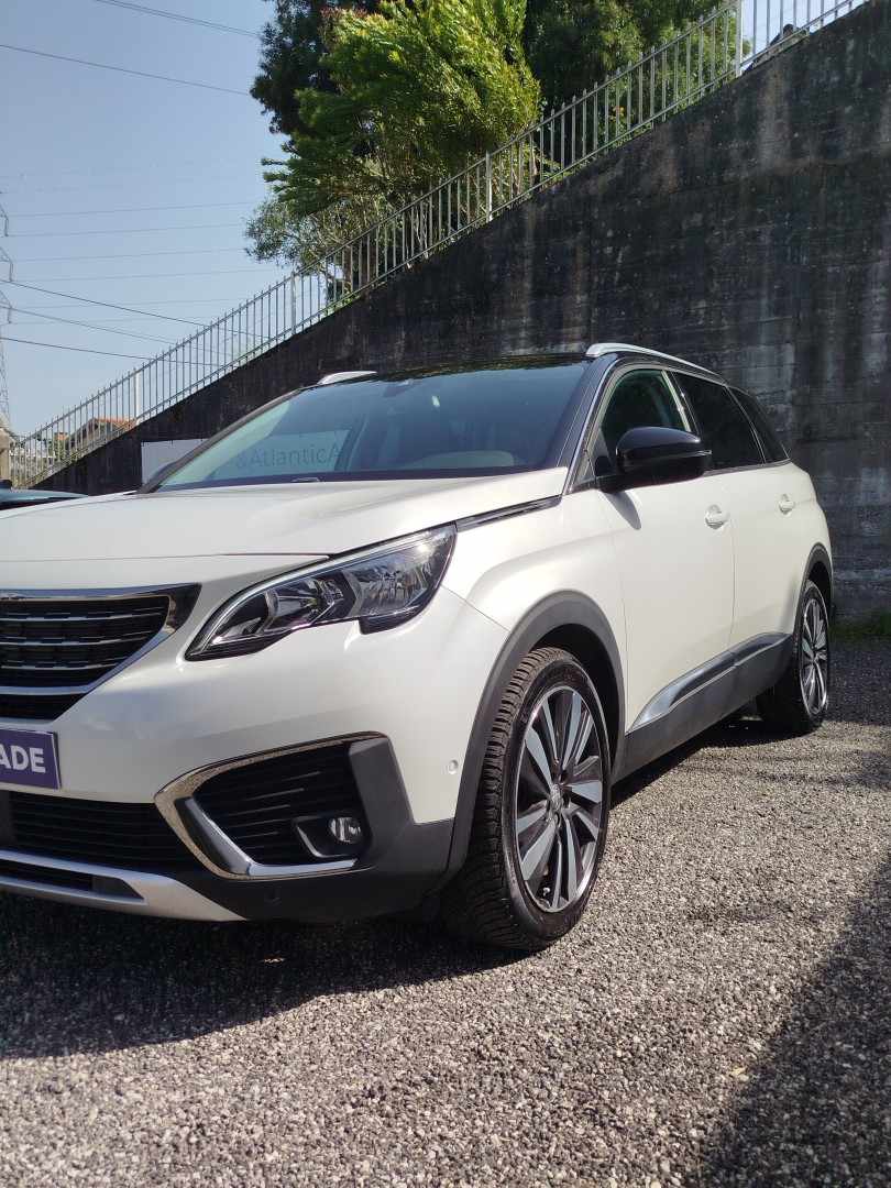 peugeot-5008-2017-gasolina-1199cc