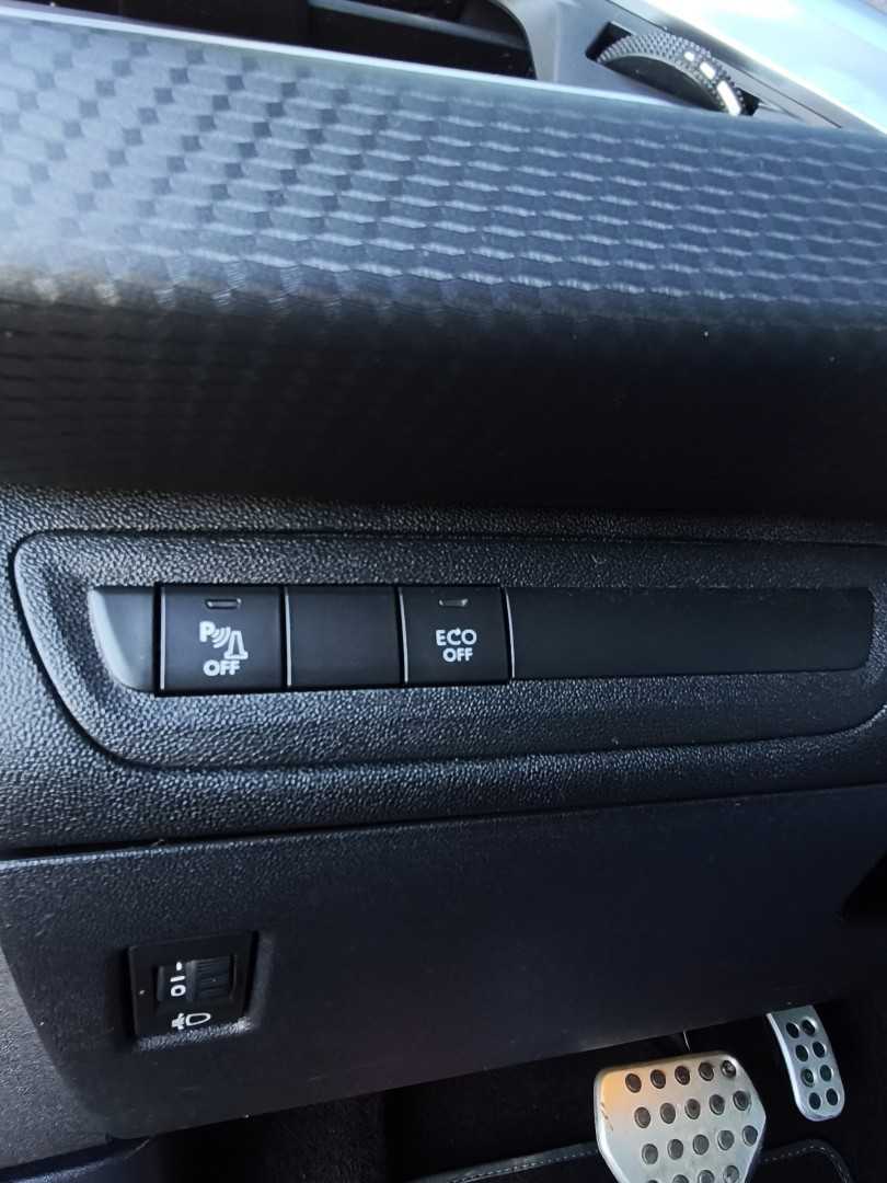 peugeot-2008-2017-gasolina-1199cc