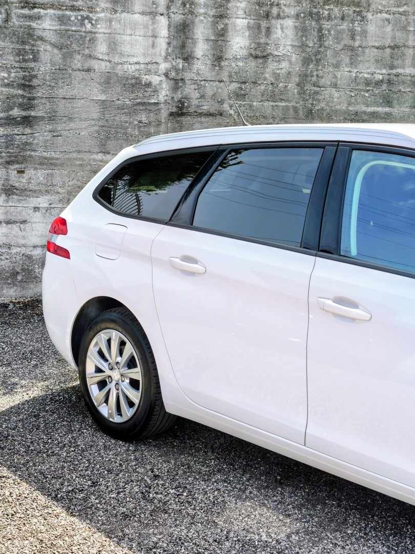 peugeot-308-sw-2018-gasolina-1199cc