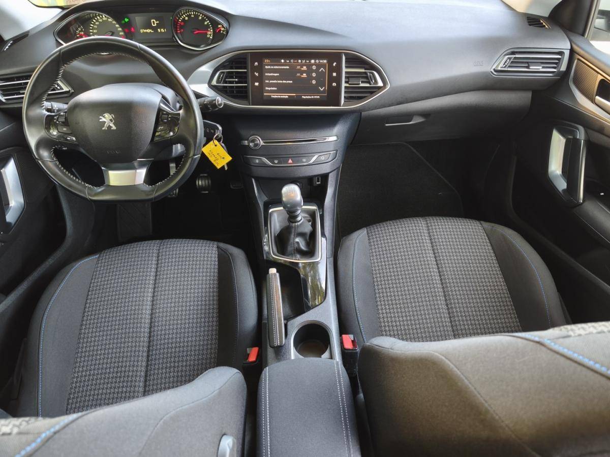 peugeot-308-sw-2018-gasolina-1199cc