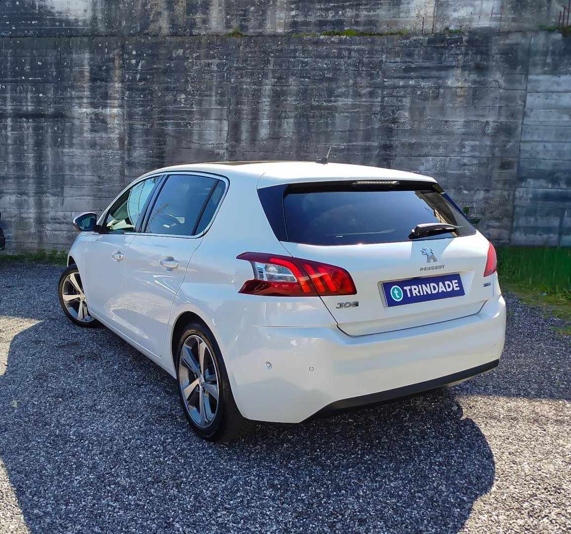 peugeot-308-2016-gasolina-1199cc