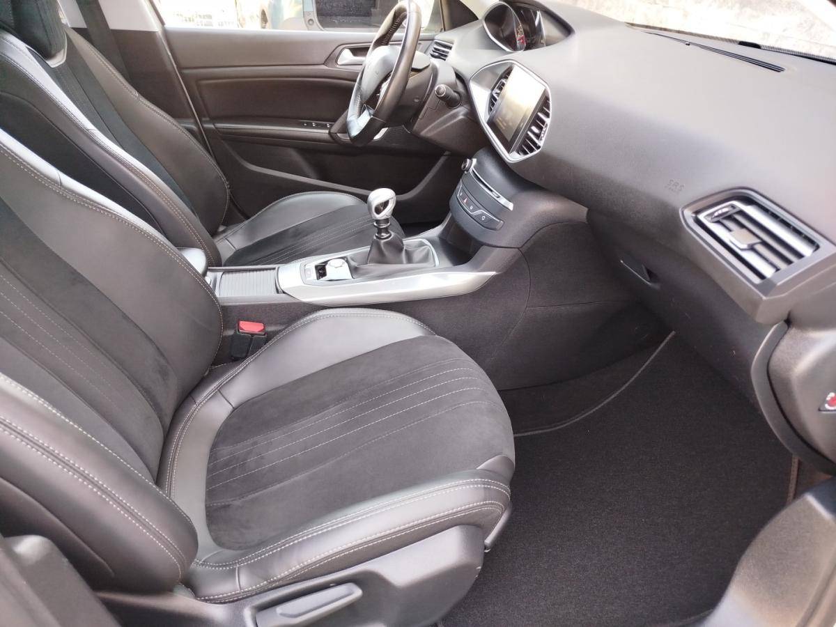 peugeot-308-2016-gasolina-1199cc