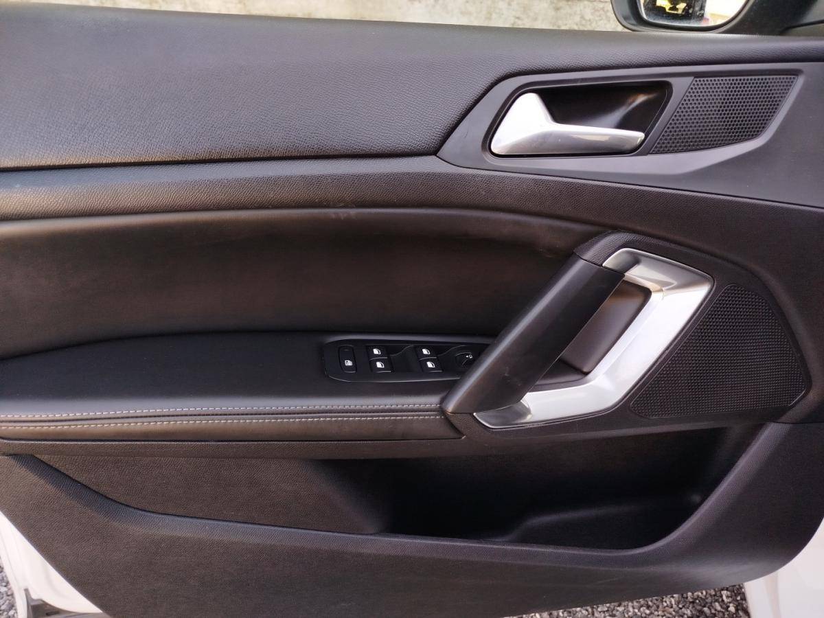 peugeot-308-2016-gasolina-1199cc