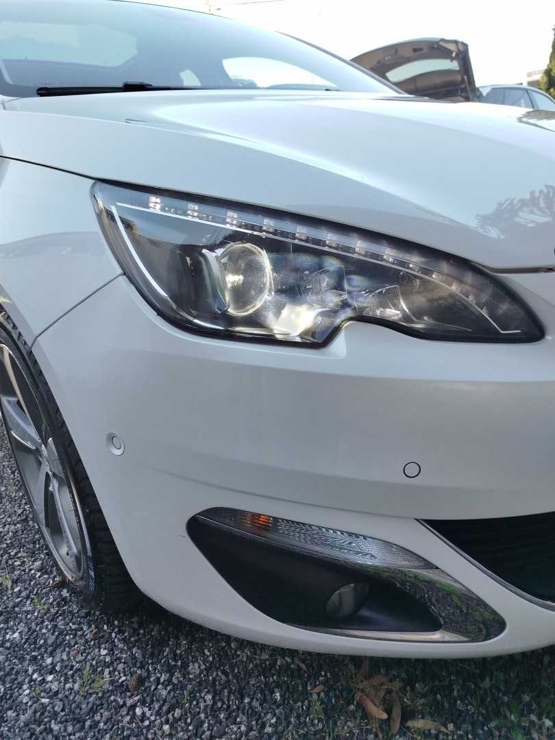 peugeot-308-2016-gasolina-1199cc